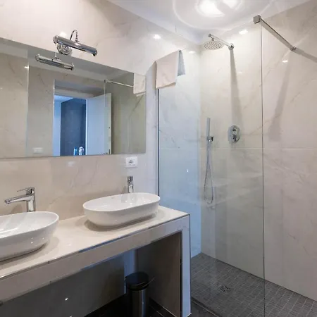 Otel Grand Serapide 4*