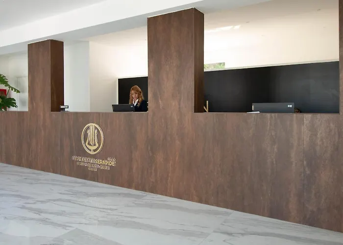 Grand Serapide Hotel