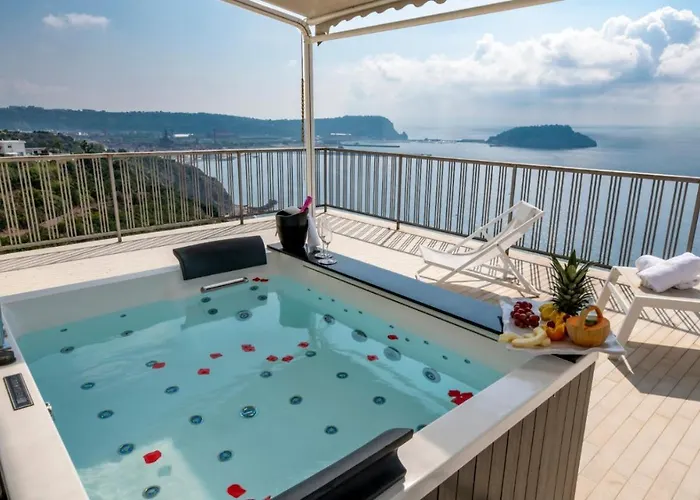 Grand Serapide 4* Pozzuoli