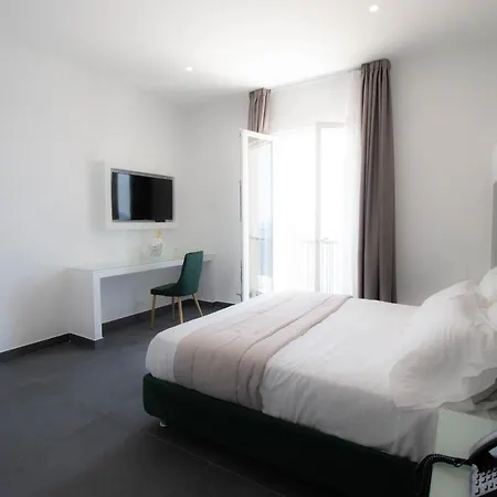 Hotel Grand Serapide