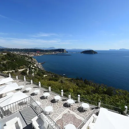 Hotel Grand Serapide
