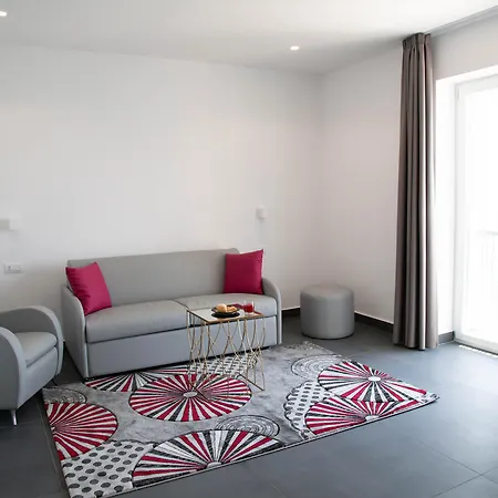 Hotel Grand Serapide