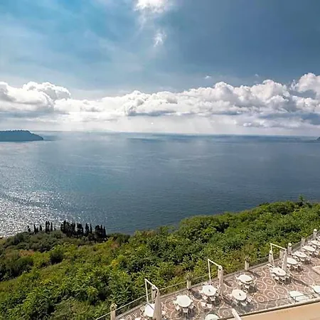 Grand Serapide Pozzuoli